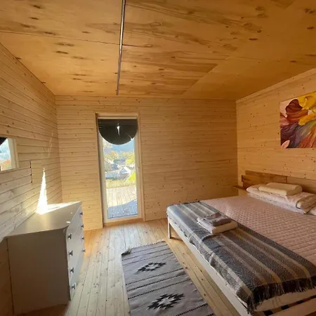 B-house * Tyudov